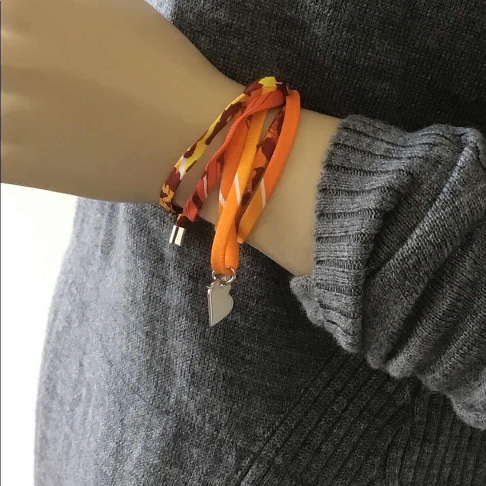 HERMÈS Tourbillon Jungle Love Silk Bracelet Necklace Silver Charm Orange 2021 - Picture 2 of 7